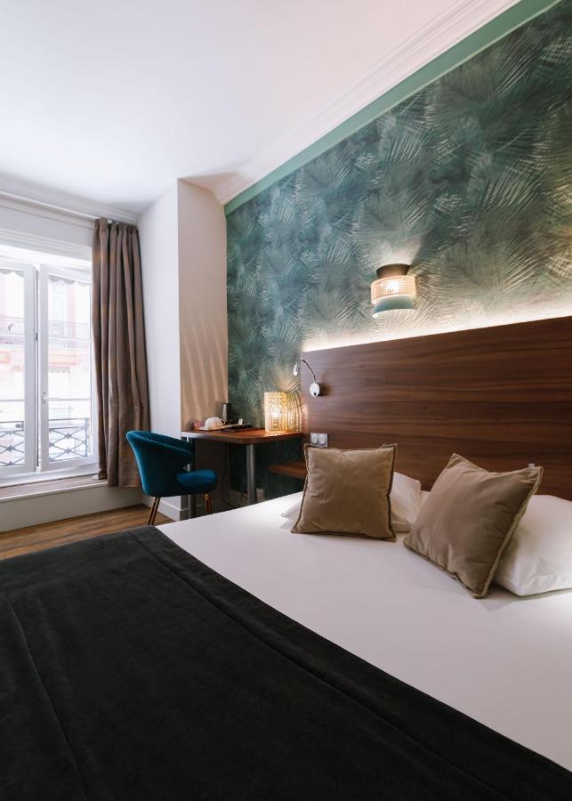 Hotel Du Dauphin Лион Экстерьер фото