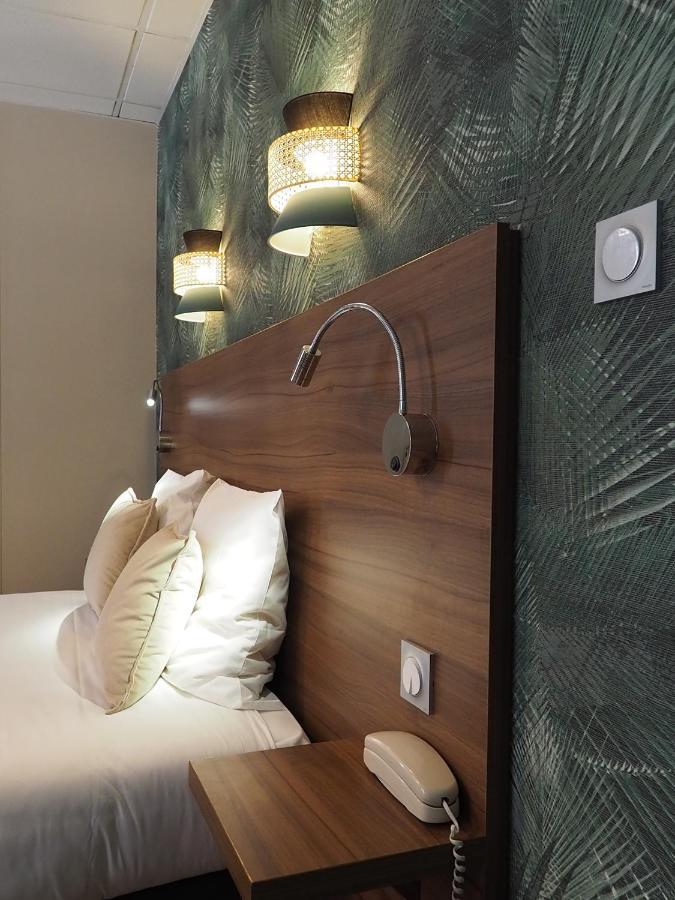 Hotel Du Dauphin Лион Экстерьер фото